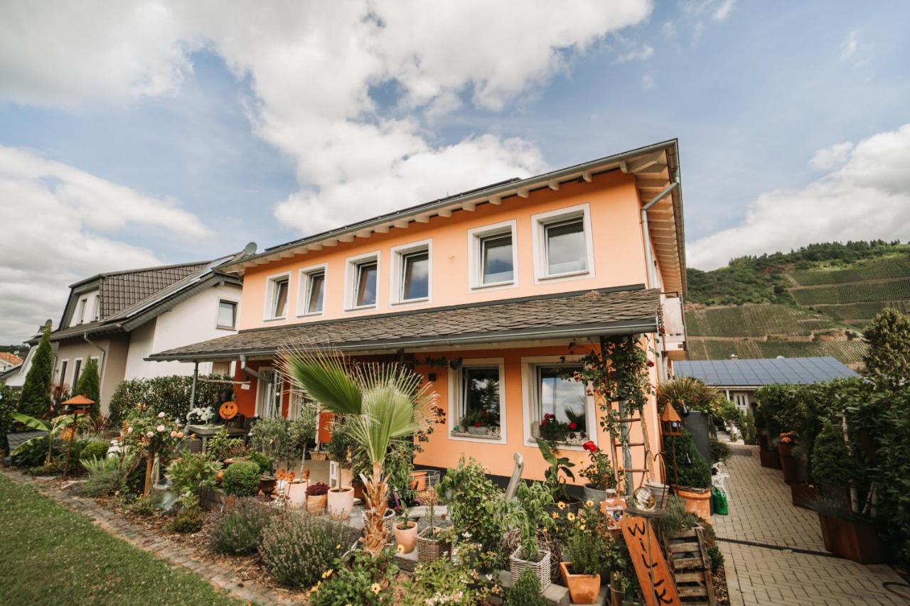 Wein- Und Gaestehaus Schwaab&Sohn Erden Exterior foto
